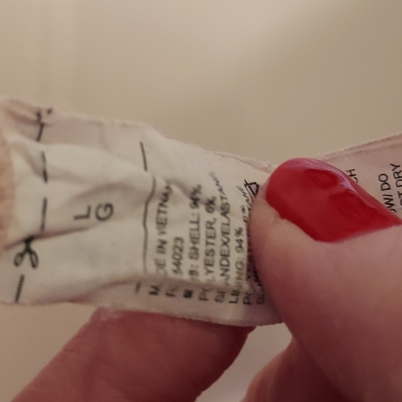 Old Navy Active Go Dry Medium Support Sports Bra - Picture 6 of 7